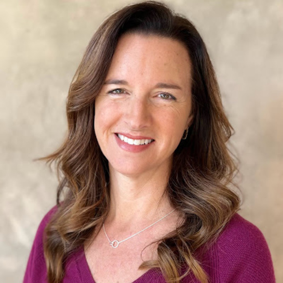 Meet your Posher, Holly - Picture 1 of 1